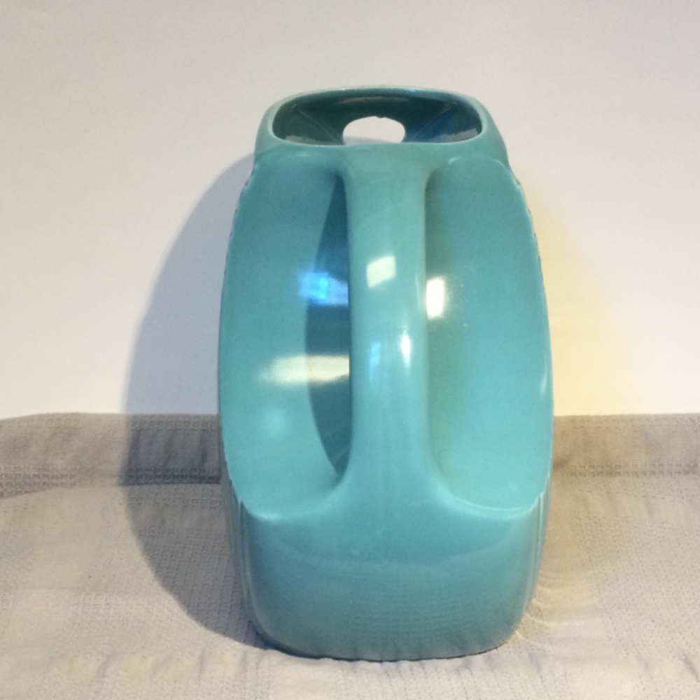 Fiestaware Disk Pitcher - Picture 3 of 13